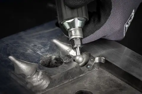Diamant-slijpstift kogelvorm Ø 12,0 mm stift-Ø 6 mm D126 (middel) voor het graveren en ontbramen 2