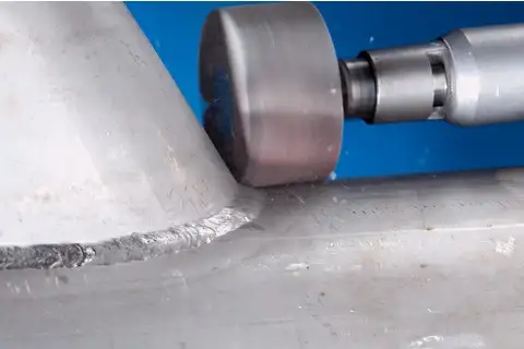 Aluminium oxide mounted flap wheel F dia. 60x30 mm shank dia. 6 mm A40 for fine grinding & finishing 2