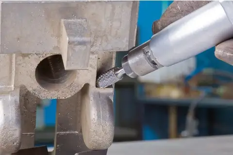 Fresa metallo duro per uso professionale TOUGH cilindrica con testa a sfera WCR Ø 12x25 mm, gambo Ø 6 mm resistente agli urti 2